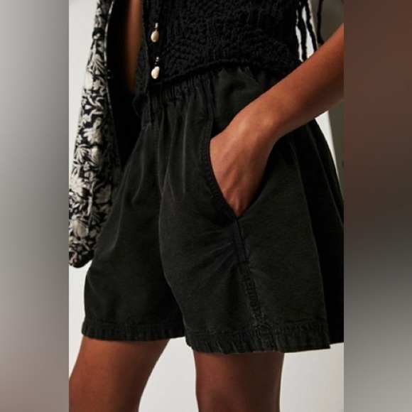 Free People Poplin Cotton Blend Shorts Black EUC XSmall Women’s - Picture 10 of 10